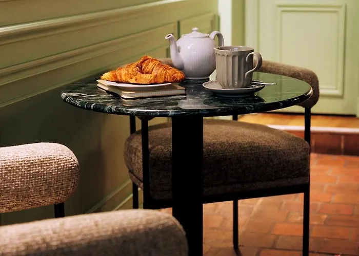 Hotel De Fleurie - Saint-germain-des-pres Paris